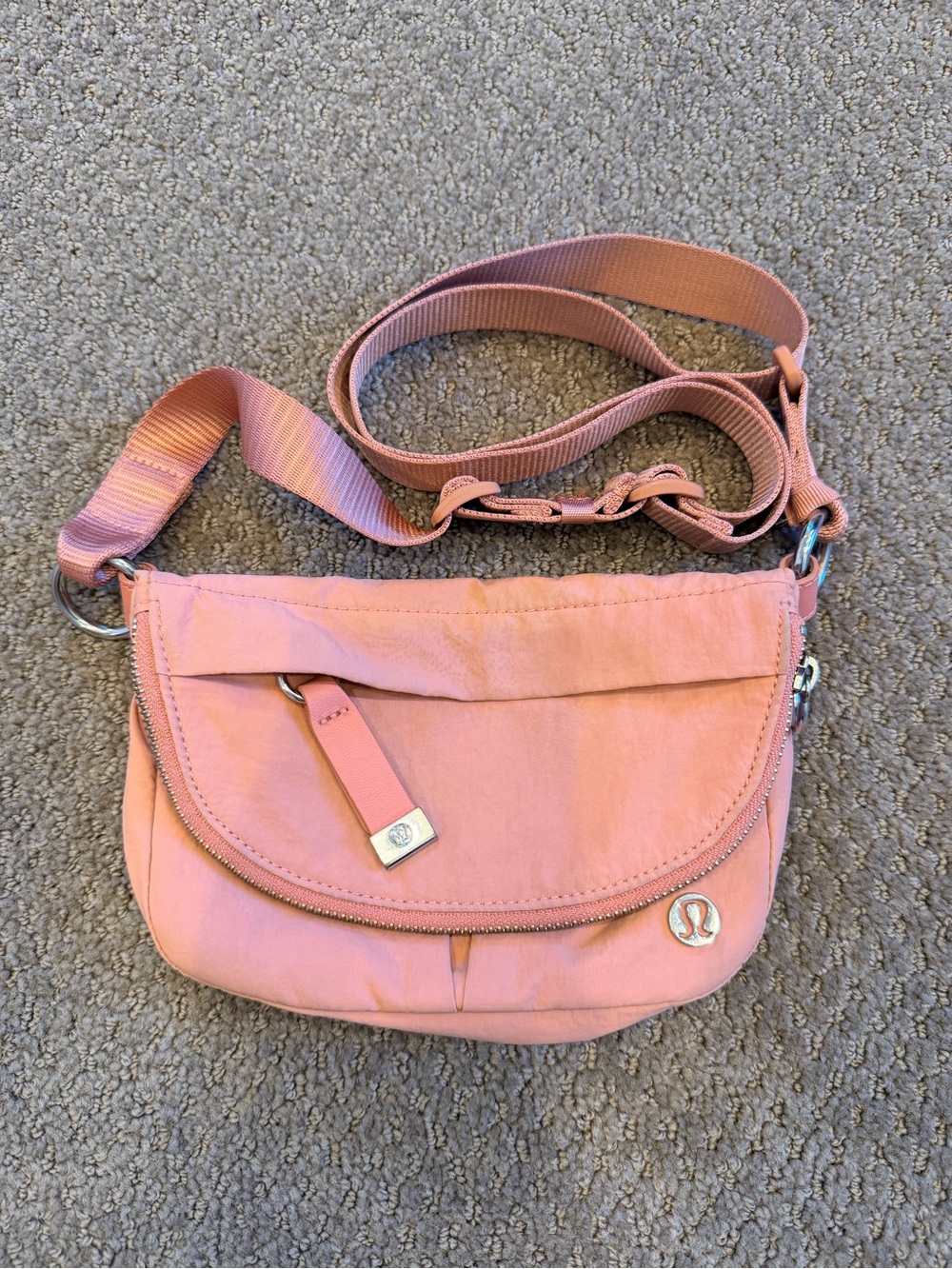lululemon all night festival bag micro 2L